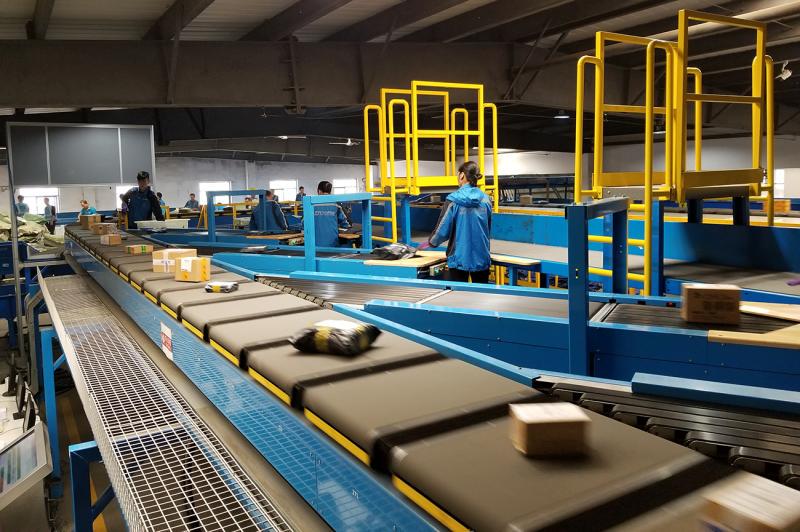 .便捷人臉識別分析和智能樓宇門禁系統。