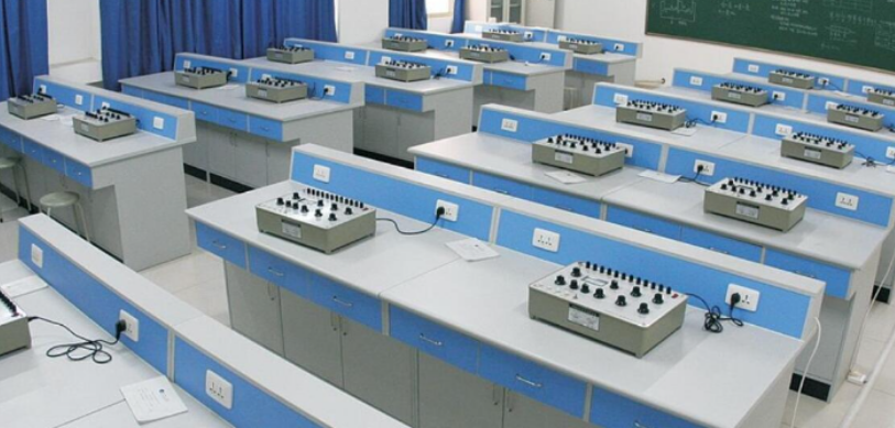 教學設備.png 教學設備.png