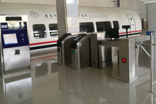 地鐵檢票系統.png