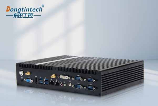 東田嵌入式工控機.png