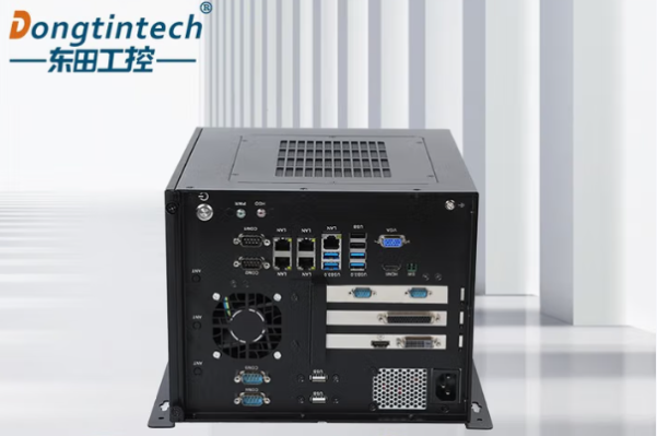 東田壁掛式工控機.png